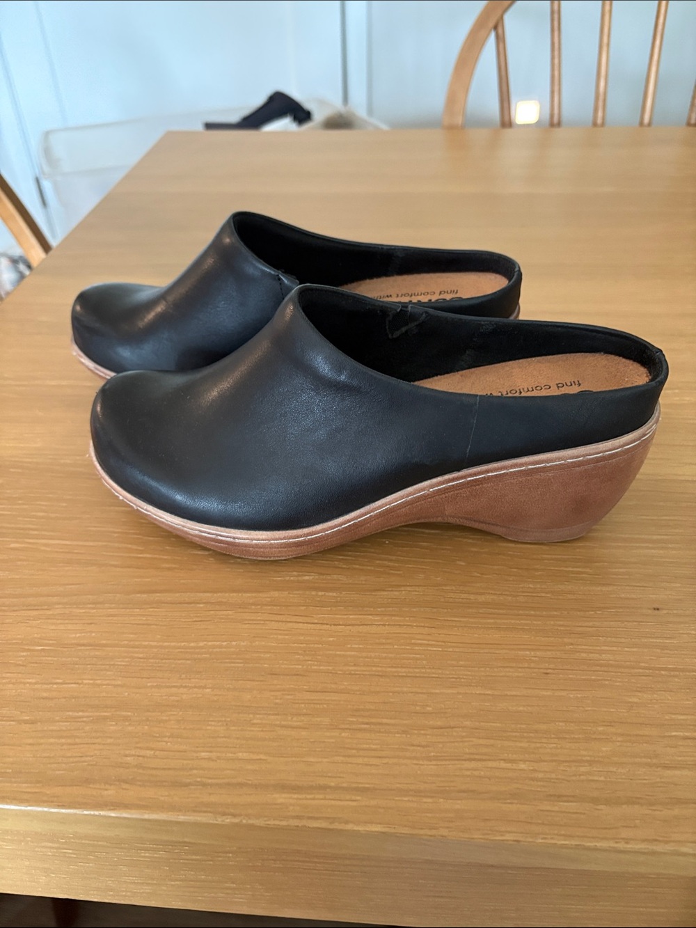 SoftWalk Black Leather Mule Clogs with Tan Wedge
